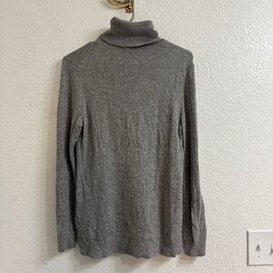 Pendleton 100% Cashmere Sweater – Light Gray – Size Medium